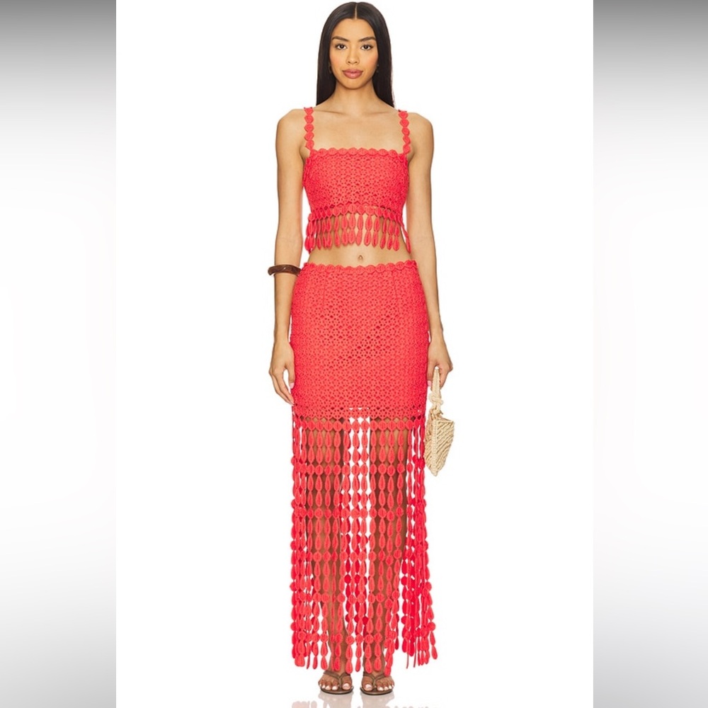 SAYLOR TOP AND SKIRT SET POPPY SIZE SMALL